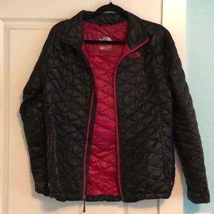 Like new north face black jacket